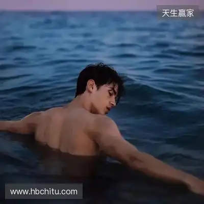 鲁羿嵩